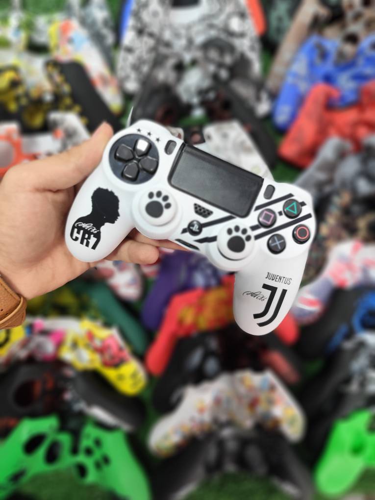 کاور دسته سیلیکونی PS4 با دو عدد سر آنالوگ برجسته کد 921